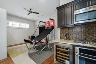 460 W Huron St, Chicago, IL 60654 - Photo 50