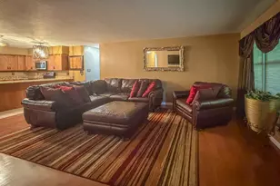 3750 E Lake Shore Dr, Decatur, IL 62521 - Photo 6