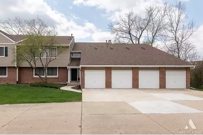 154 W Morningside Lane, Buffalo Grove, IL 60089 - Photo 1