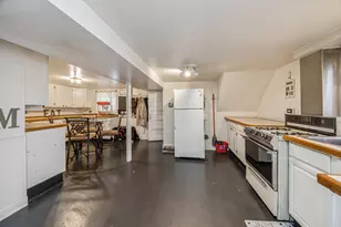 1647 Clinton Ave, Berwyn, IL 60402 - Photo 24