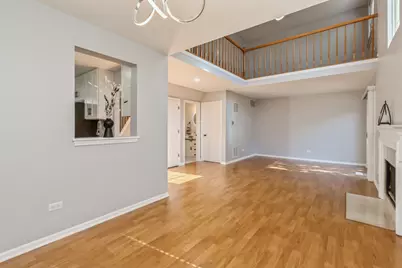 222 Wellington Circle, Gurnee, IL 60031 - Photo 2