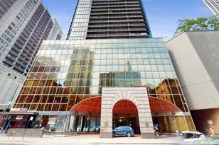 10 E Ontario St, Chicago, IL 60611 - Photo 1