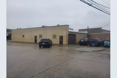 7055 W Higgins Avenue, Chicago, IL 60656 - Photo 18