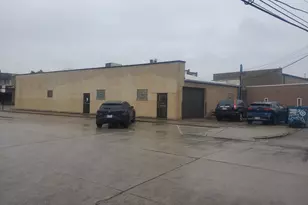 7055 W Higgins Ave, Chicago, IL 60656 - Photo 18