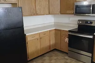 1405 E Edwards St, Springfield, IL 62703 - Photo 6