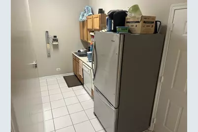 1070 N Milwaukee Avenue, Chicago, IL 60642 - Photo 8