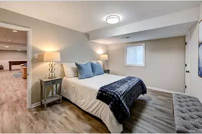 11516 Burr Oak Lane, Burr Ridge, IL 60527 - Photo 36