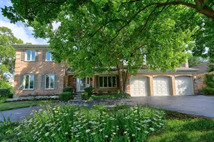 11516 Burr Oak Ln, Burr Ridge, IL 60527 - Photo 44