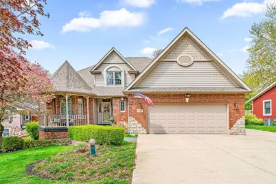 549 Beachview Drive, Lake Holiday, IL 60552 - Photo 1
