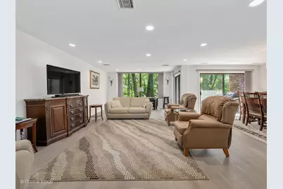 1409 Burr Oak Road #112A, Hinsdale, IL 60521 - Photo 4
