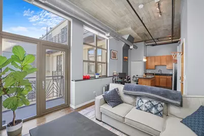 [Address not provided], Chicago, IL 60654 - Photo 2