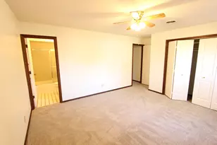 1111 E Jefferson St, Bloomington, IL 61701 - Photo 8