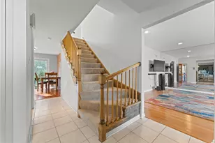 4013 Radcliffe Dr, Northbrook, IL 60062 - Photo 4