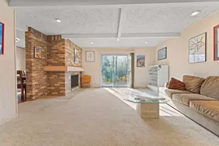 4013 Radcliffe Dr, Northbrook, IL 60062 - Photo 8