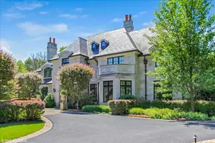 2214 Churchill Ln, Highland Park, IL 60035 - Photo 2