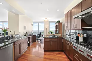 1211 S Prairie Ave, Chicago, IL 60605 - Photo 8