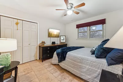 26980 N Pierre Drive, Mundelein, IL 60060 - Photo 10