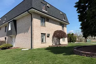 7000 Mather Ave, Chicago Ridge, IL 60415 - Photo 14