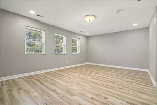 1411 S 6th Ave, Maywood, IL 60153 - Photo 28