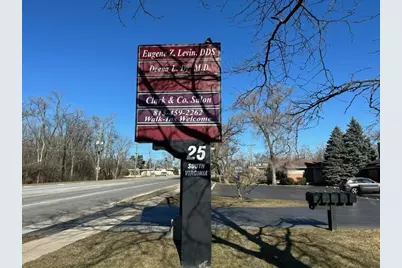 25 S Virginia Street #101-103, Crystal Lake, IL 60014 - Photo 4