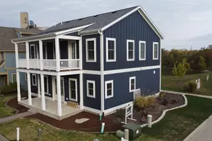 13 Great Loop West Dr, Ottawa, IL 60350 - Photo 1