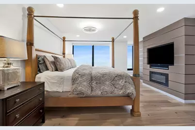 155 N Harbor Drive #212-213, Chicago, IL 60601 - Photo 16