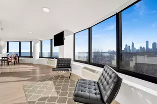 155 N Harbor Dr, Chicago, IL 60601 - Photo 10