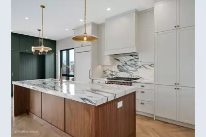 2832 N Racine Avenue #2E, Chicago, IL 60657 - Photo 10