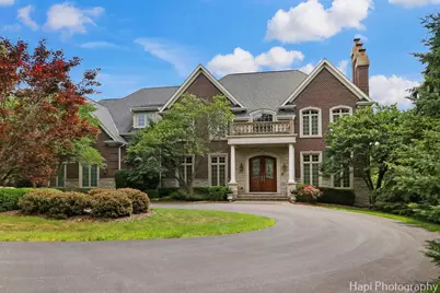 25696 W Chatham Road, Barrington, IL 60010 - Photo 2