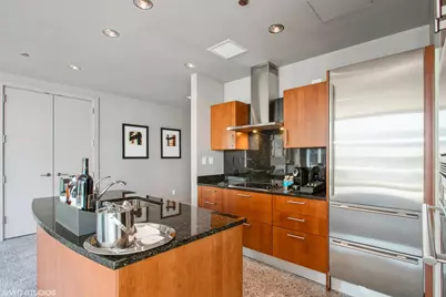 401 N Wabash Avenue #2432, Chicago, IL 60611 - Photo 8