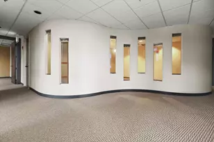 211 W Wacker Dr, Chicago, IL 60606 - Photo 8