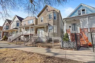 2922 E 97th St, Chicago, IL 60617 - Photo 2