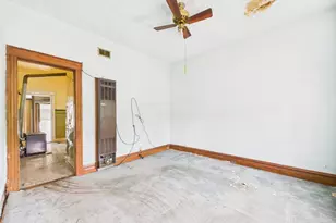 6725 S Justine St, Chicago, IL 60636 - Photo 12