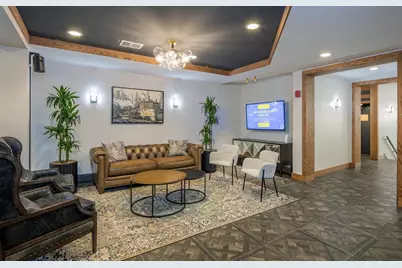 5600 N Sheridan Road #001A, Chicago, IL 60660 - Photo 8