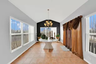 26800 Basswood Cir, Plainfield, IL 60585 - Photo 14