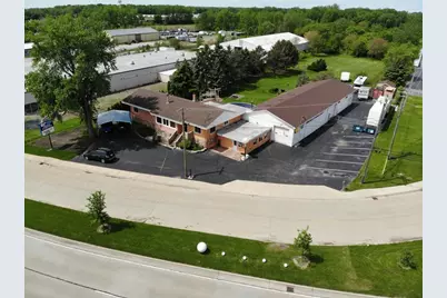 21706 E Lincoln Highway, Lynwood, IL 60411 - Photo 1