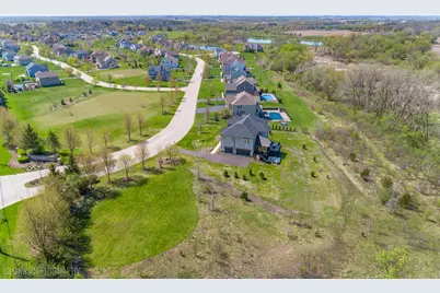 6475 Woodland Hills Drive, Lakewood, IL 60014 - Photo 8