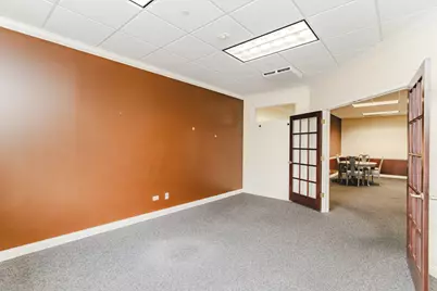 1880 W Winchester Road #204, Libertyville, IL 60048 - Photo 16