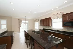 145 Rose Dr, Bloomingdale, IL 60108 - Photo 8