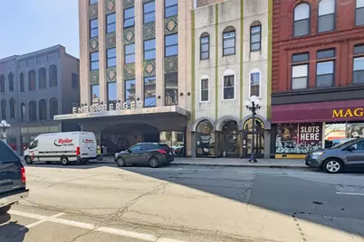 212 N Center Street #402, Bloomington, IL 61701 - Photo 16