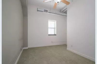 212 N Center Street #402, Bloomington, IL 61701 - Photo 8