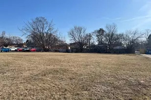 11749 S Karlov Ave, Alsip, IL 60803 - Photo 1