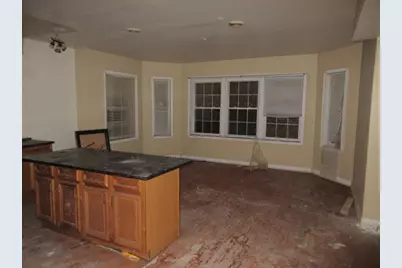 7608 - 10 S Phillips Avenue, Chicago, IL 60649 - Photo 4