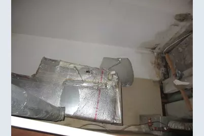 7608 - 10 S Phillips Avenue, Chicago, IL 60649 - Photo 10