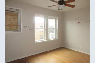 7608 - 10 S Phillips Avenue, Chicago, IL 60649 - Photo 22