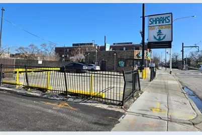 2640 E 75th Street, Chicago, IL 60649 - Photo 2