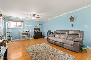 [Address not provided], Lyons, IL 60534 - Photo 10