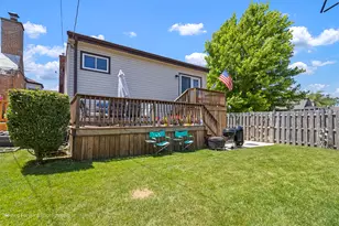 [Address not provided], Lyons, IL 60534 - Photo 18