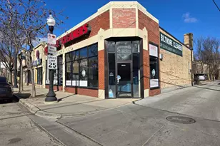 3214 W Bryn Mawr Ave, Chicago, IL 60659 - Photo 1