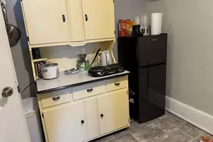 919 N Lee St, Bloomington, IL 61701 - Photo 36